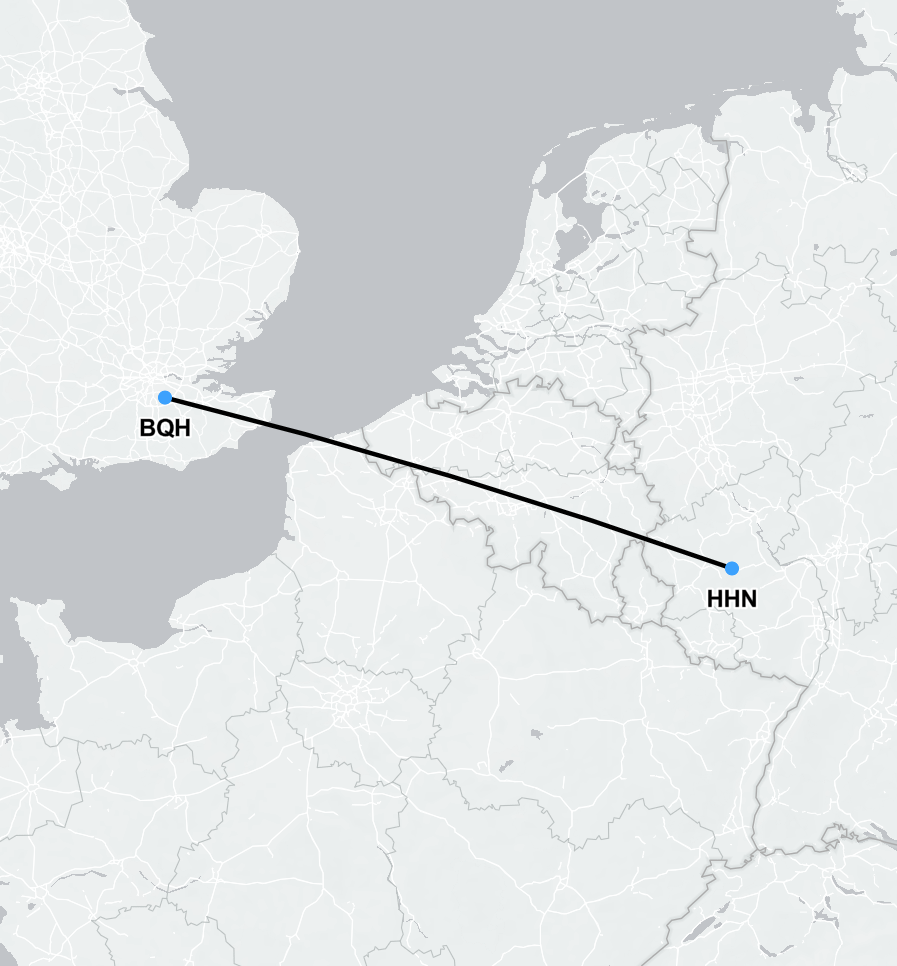 route map showing medical flight from Nürburgring via Frankfurt-Hahn Airport (HHN) to the UK