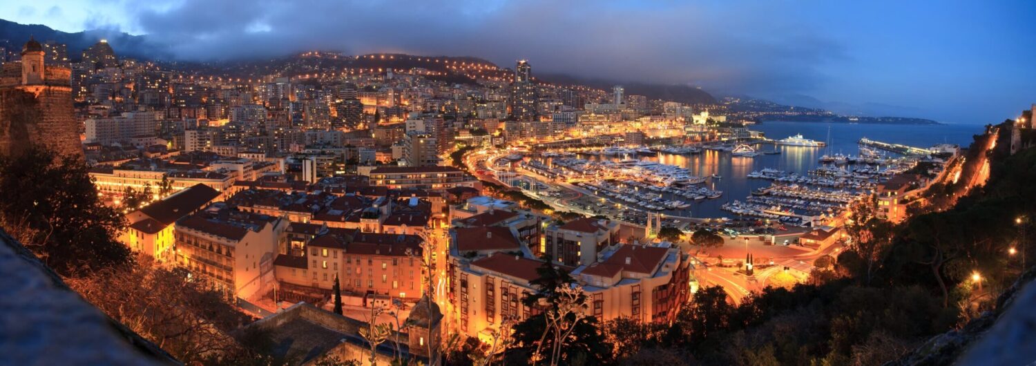 Panoramic view of Monte Carlo, ideal for private air ambulance and medical repatriation from Monaco.