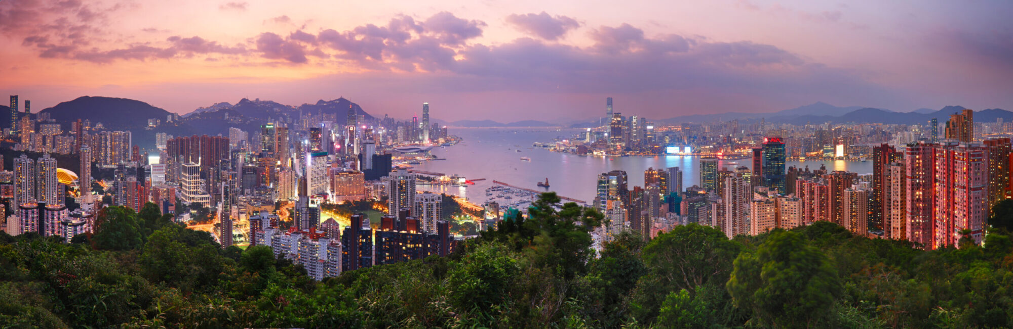 Air ambulance and medevac services between Hong Kong and the United Kingdom