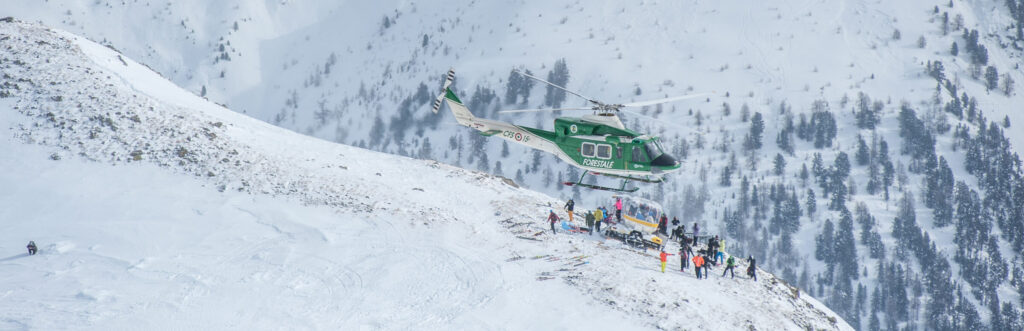 What to do after a ski injury abroad – injured skier rescued in Livigno, Italy